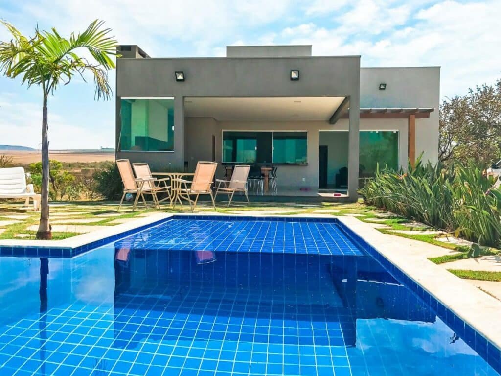 Piscina da Casa Lago de Furnas