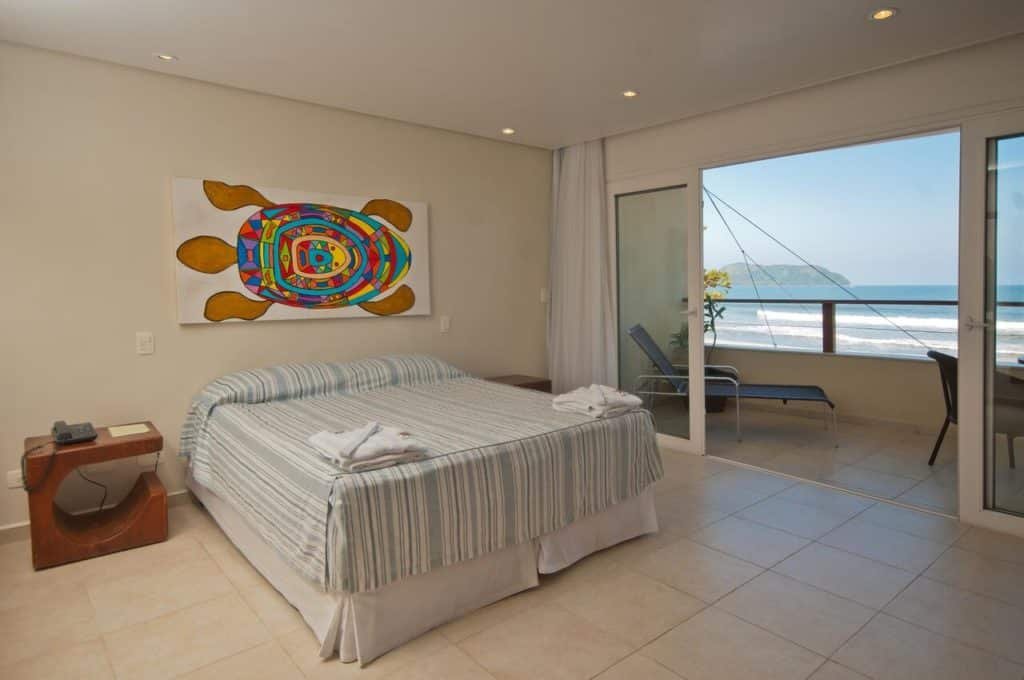 Quarto espaçoso no Juquehy La Plage Hotel