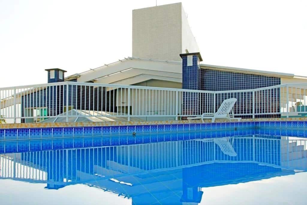 Piscina do Boulevard Riviera Flat