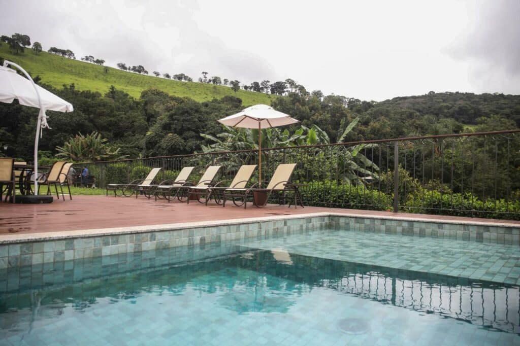 Piscina da Pousada Vila do Lago