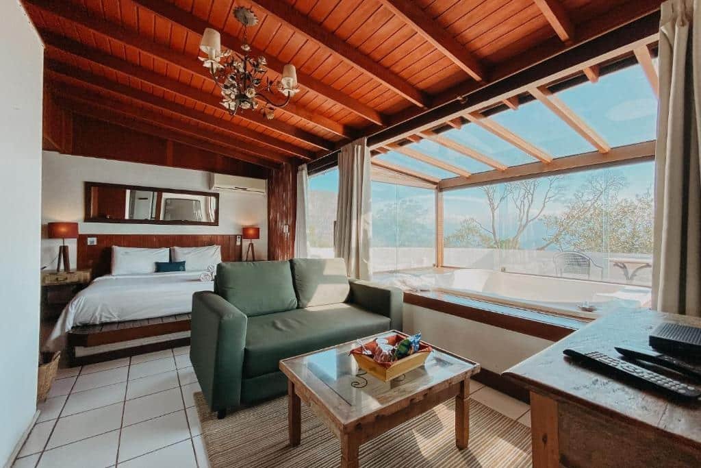 quarto da Pousada Le Siramat em Petrópolis